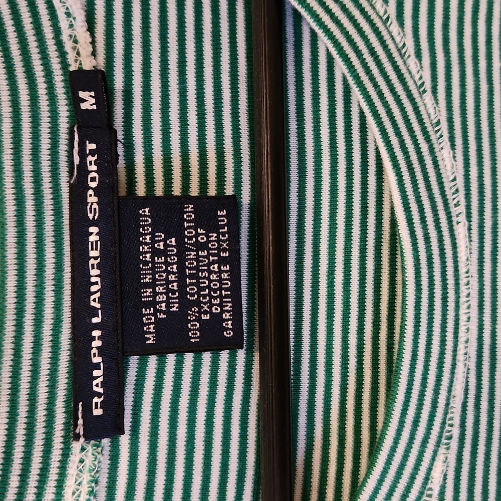 Women's tee - Picture 2 of 4